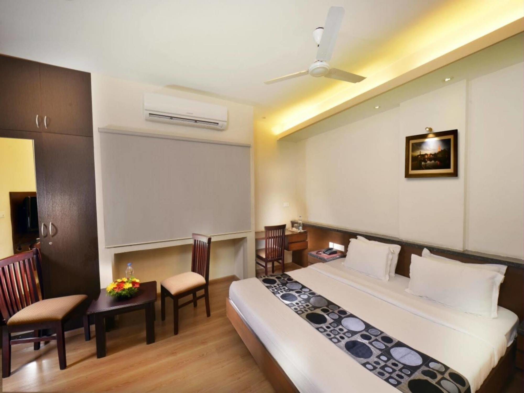 Capital O 64773 Horizon Heights Serviced Apartments Coimbatore Eksteriør billede