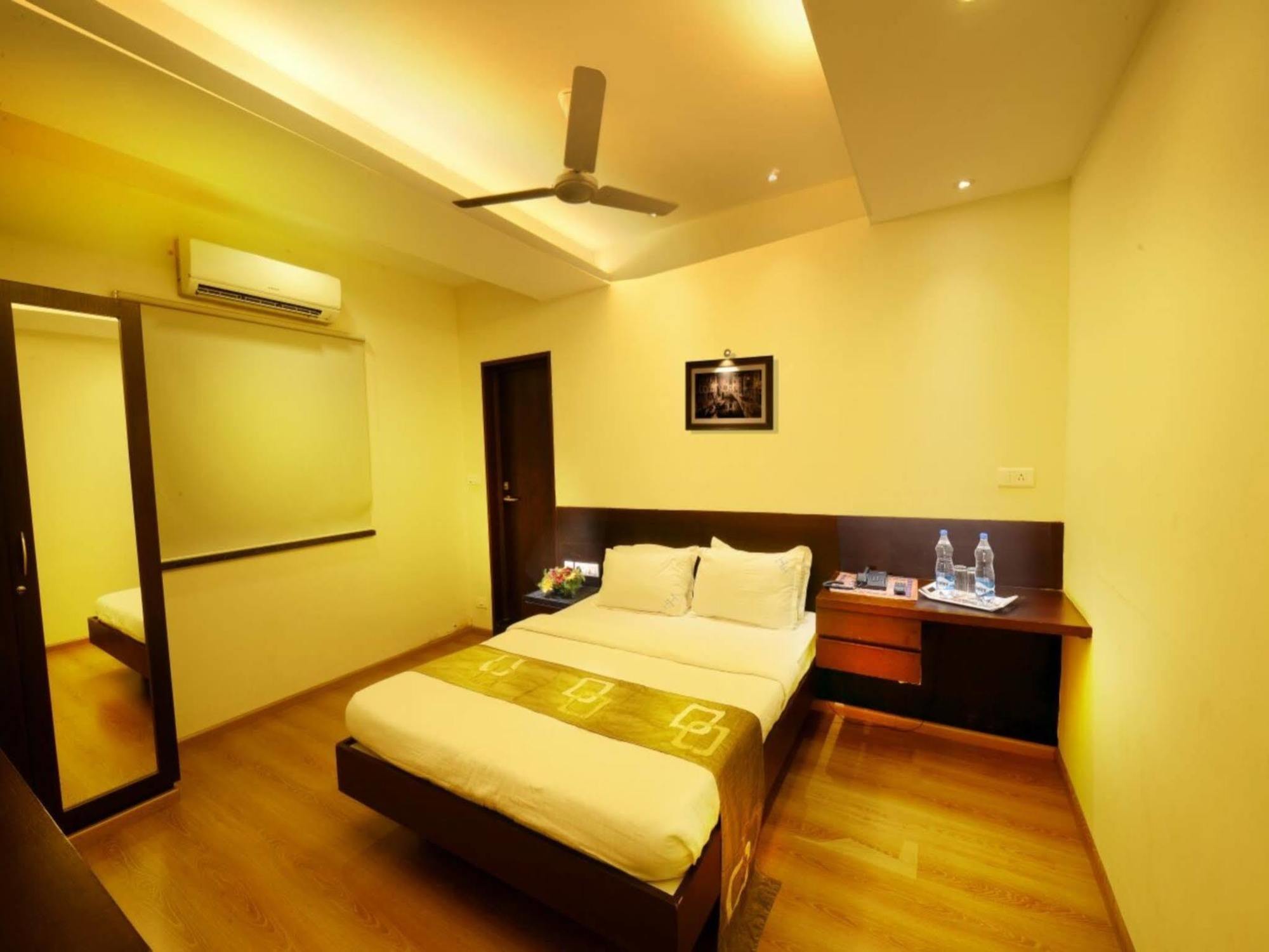 Capital O 64773 Horizon Heights Serviced Apartments Coimbatore Eksteriør billede